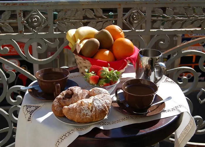 サン デメトリオ ゲストハウス 4*